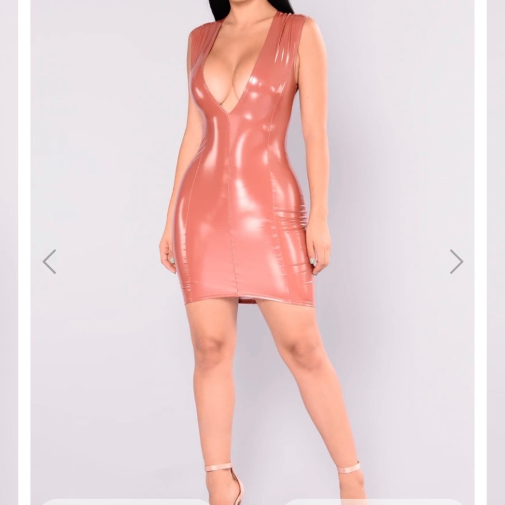 🆕FASHION NOVA LATEX DRESS🆕
